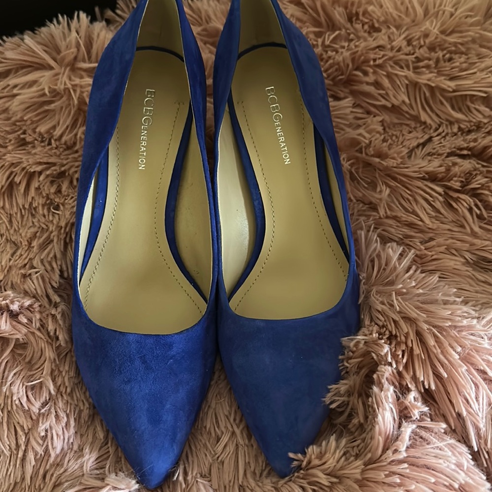 Royal blue BCBGeneration heel 8.5(size)